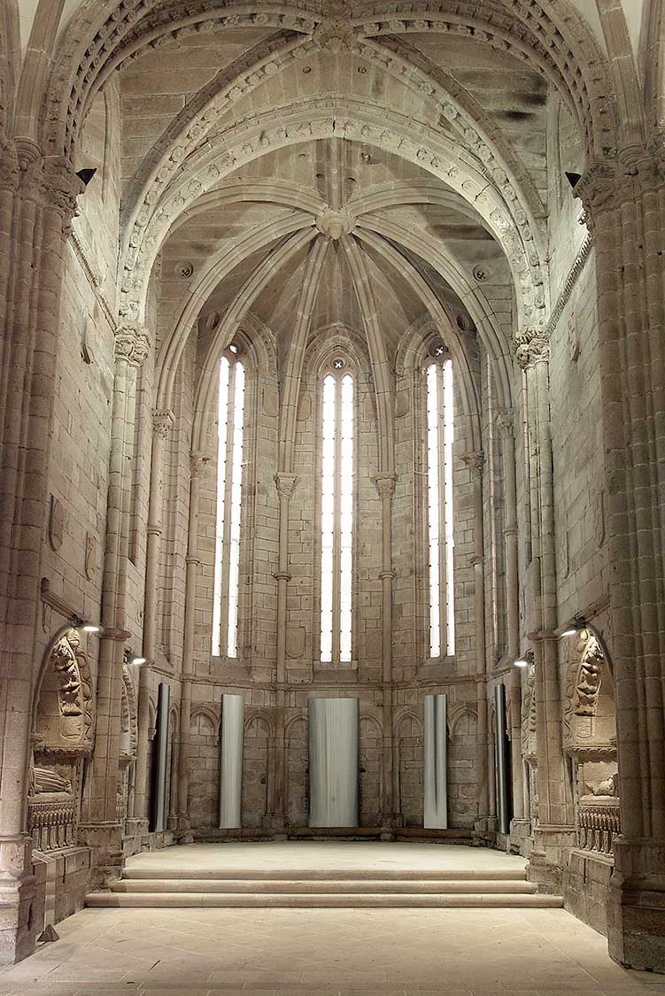 Guðbjörg Lind Jónsdóttir Artist - Moment